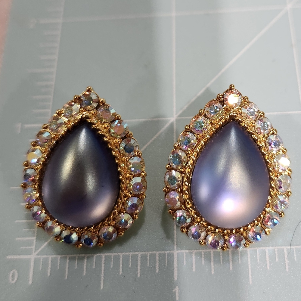 Joan Rivers Teardrop Blue Crystal With Aurora Boreallis Surround Earrings